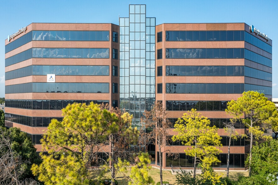 More Photos Of 12005 Ford Rd, Dallas Office For Lease