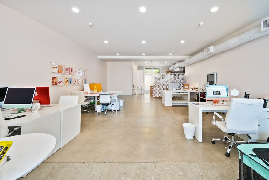 More Photos Of 11741 W Pico Blvd, Los Angeles Loft Creative Space For Lease