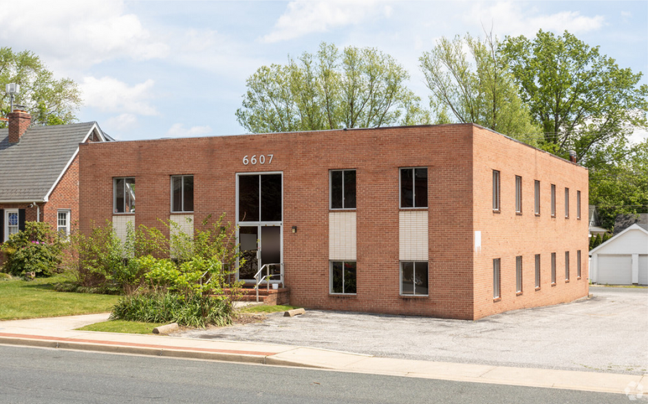 More Photos Of 6607 York Rd, Baltimore Office For Sale