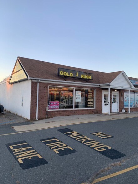 Primary Photo Of 508-510 Brick Blvd, Brick Unknown For Lease