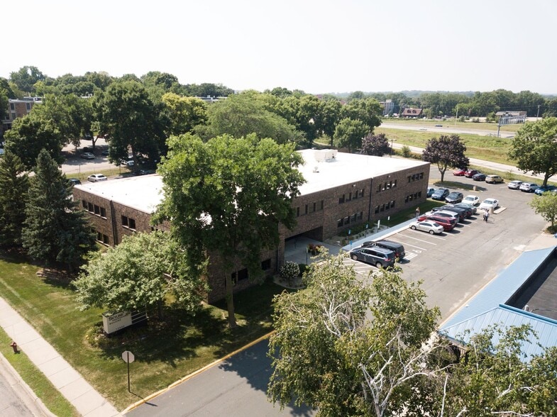 More Photos Of 12940 Harriet Ave S, Burnsville Medical For Lease