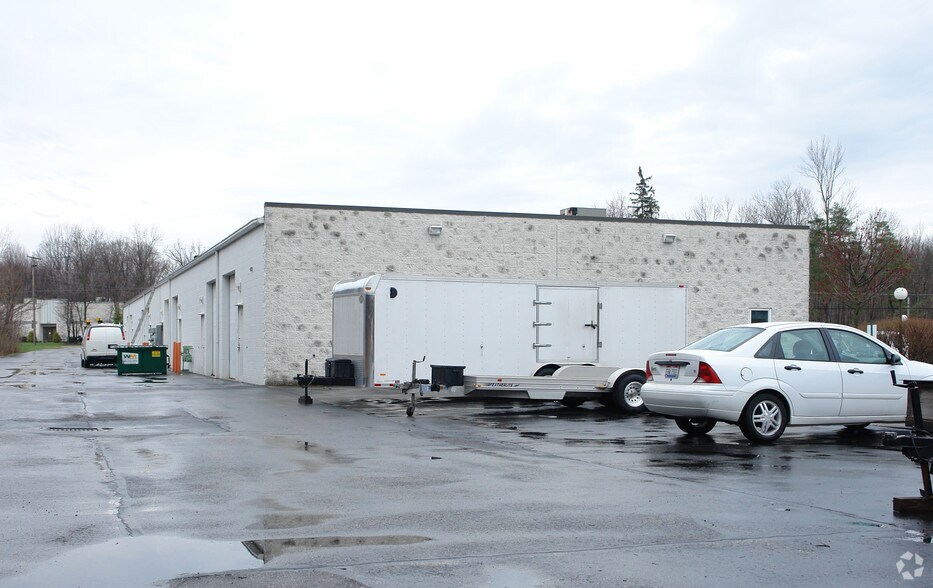 More Photos Of 9221 Ravenna Rd, Twinsburg Light Distribution For Sale