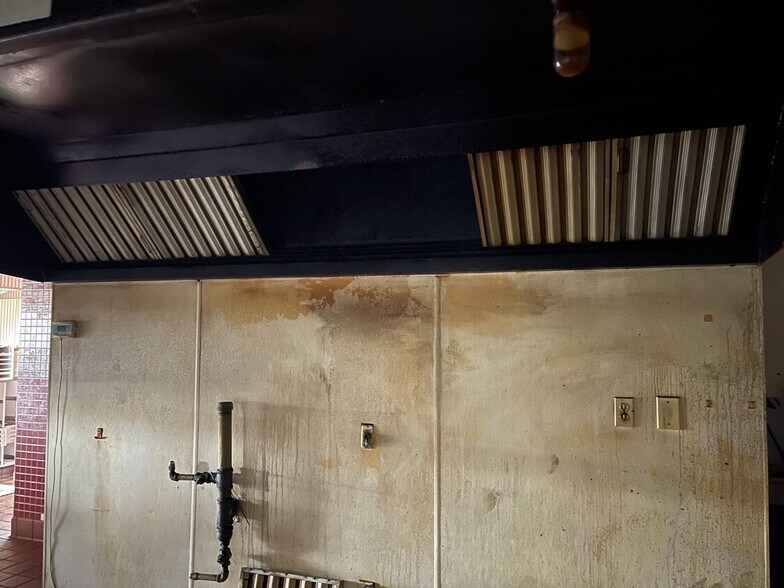 More Photos Of 307A Highway 49, Byron Restaurant For Lease