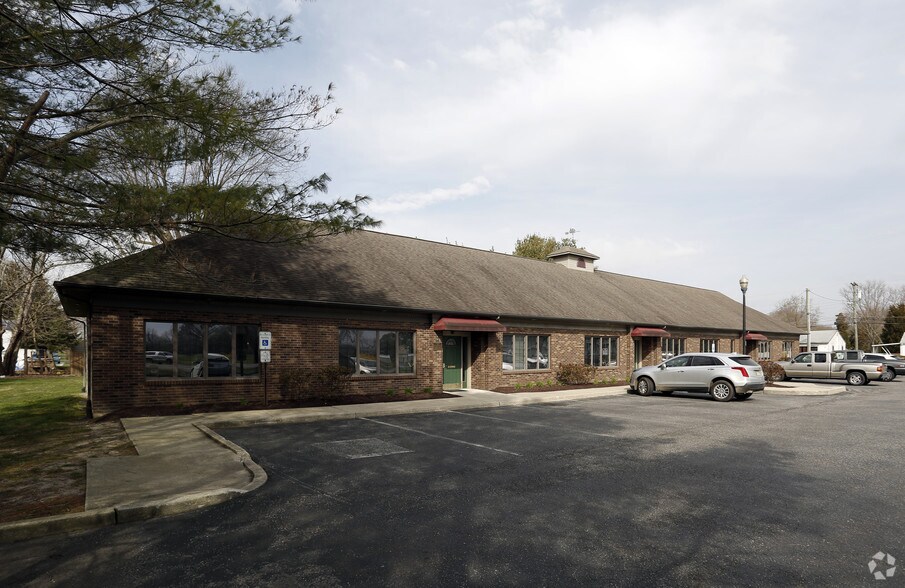 More Photos Of 681 S Broadway, Pennsville Office For Lease