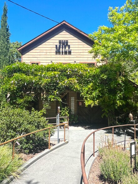 More Photos Of 14301 Arnold Dr, Glen Ellen Storefront For Lease