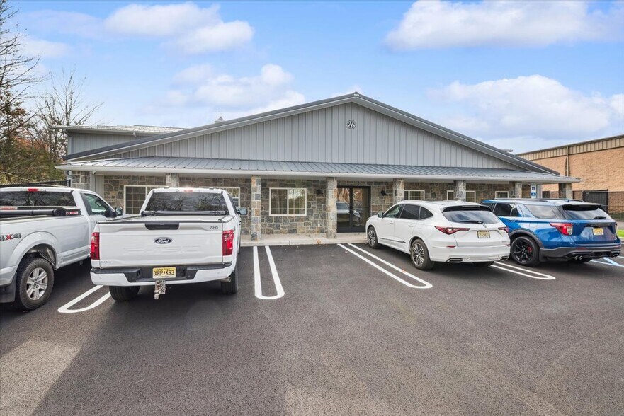 More Photos Of 104 Readington rd, Branchburg Manufacturing For Sale