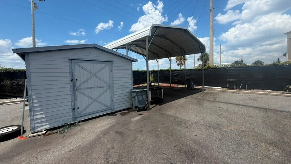 More Photos Of 5925 Precision Dr, Orlando Warehouse For Lease