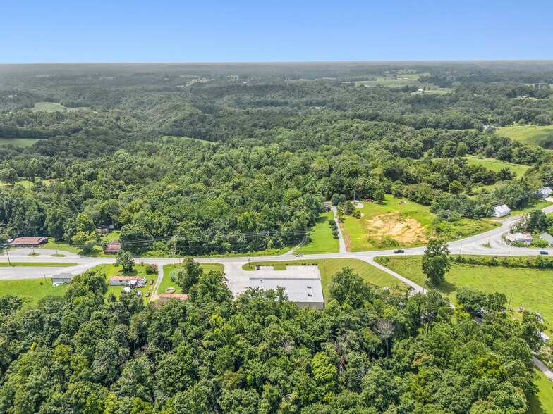 More Photos Of 8060 Clay County Hwy, Moss General Retail For Sale