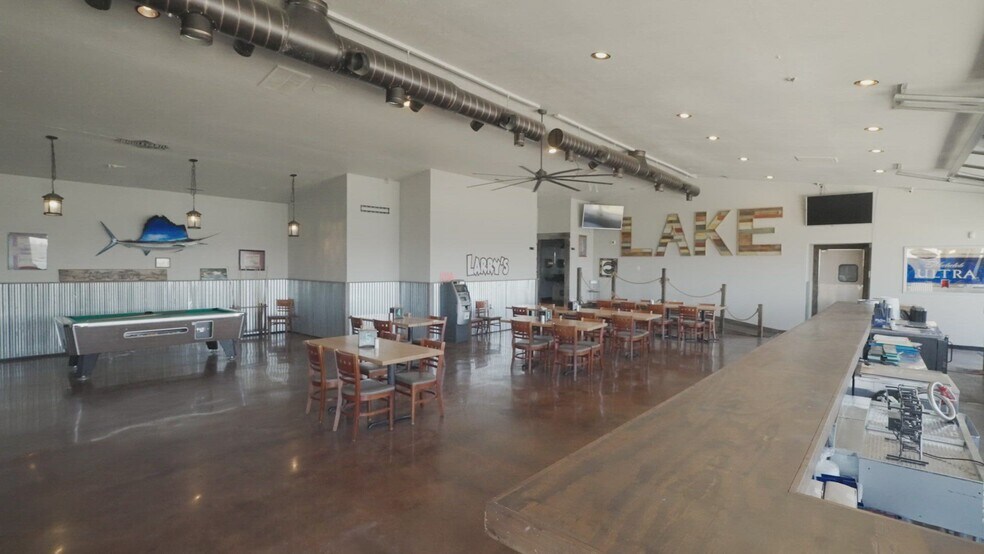 Primary Photo Of 364 Galley Rd, Camdenton Restaurant For Sale