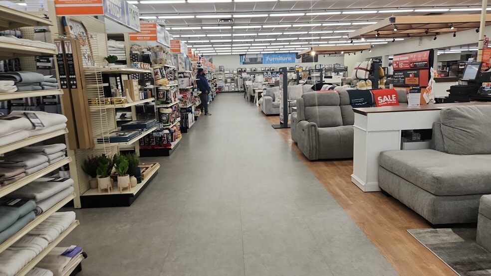 More Photos Of 230 Rodi & Frankstown Rd, Pittsburgh Unknown For Lease