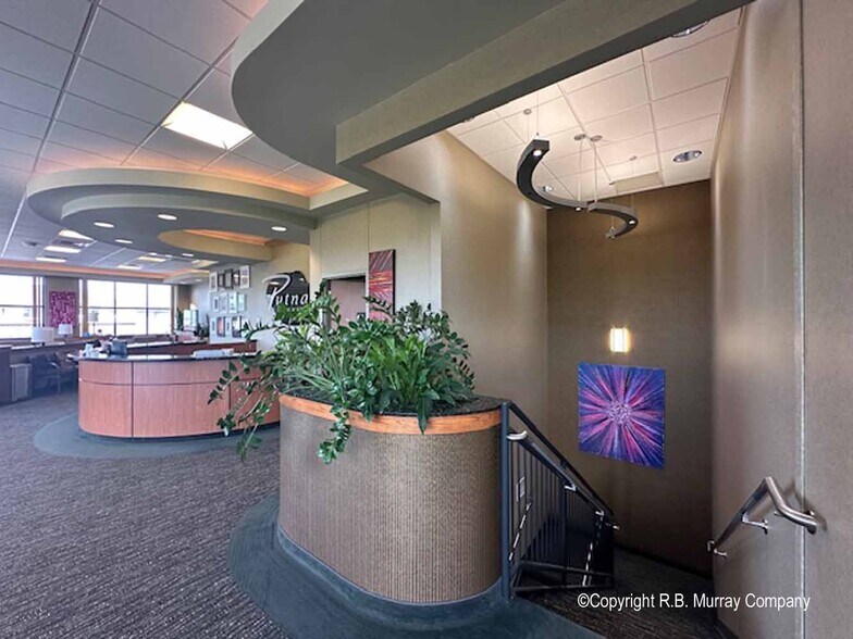 More Photos Of 4350 S National Ave, Springfield Medical For Sale