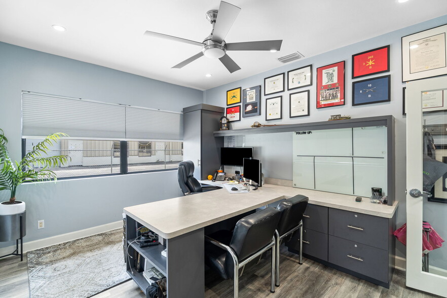 More Photos Of 6241 Arc Way, Fort Myers Office For Sale