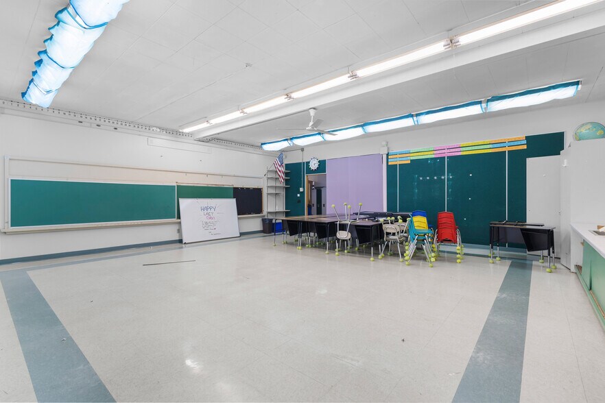 More Photos Of W11195 WI-127, Portage Schools For Sale