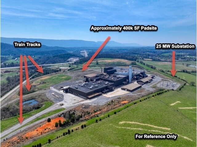 More Photos Of 134 Waupaca Dr, Etowah Manufacturing For Sale