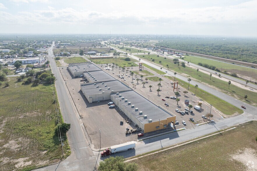 More Photos Of 701 N International Blvd, Hidalgo General Retail For Sale