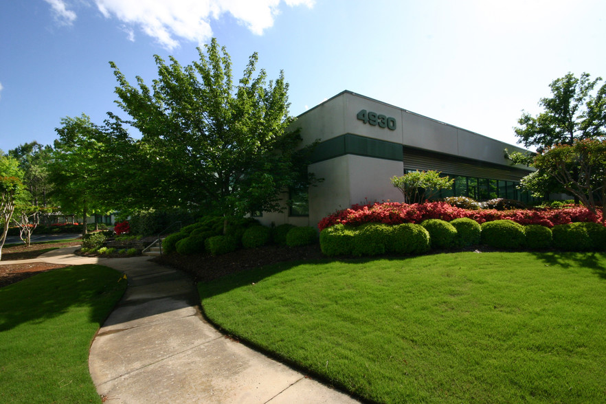 Primary Photo Of 4900-4970 Corporate Dr, Huntsville Medical For Lease