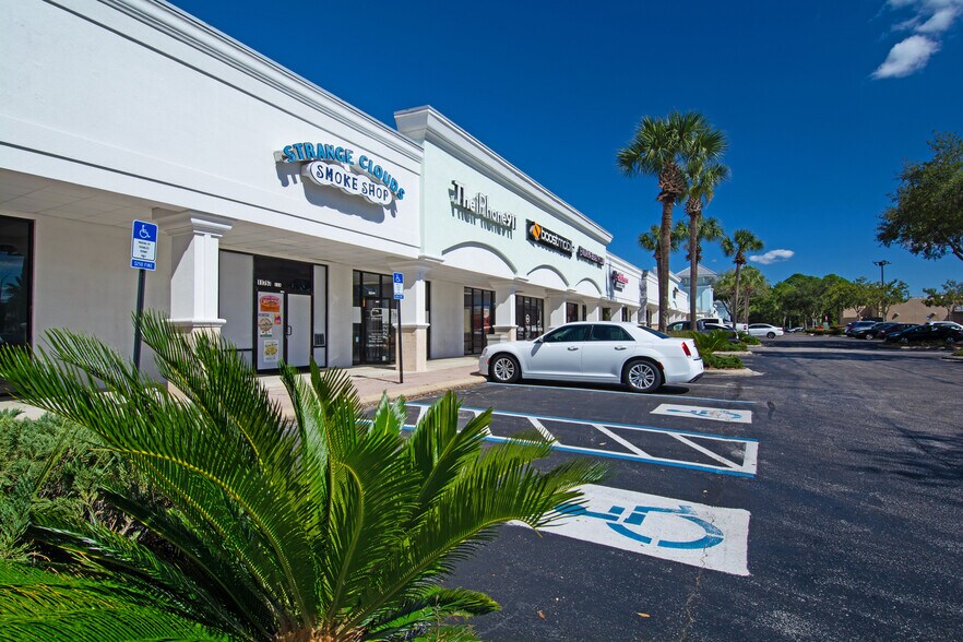 More Photos Of 11751-11761 Beach St, Jacksonville Unknown For Lease