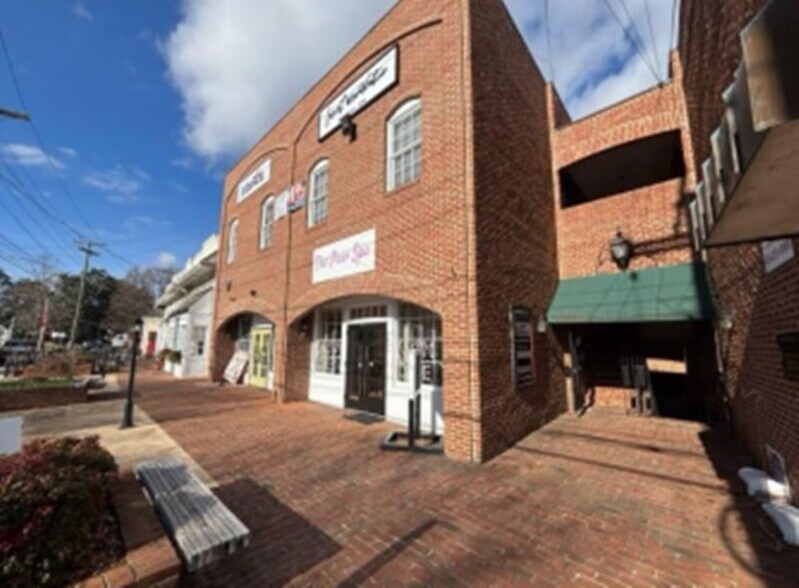 More Photos Of 2486 Rivermont Ave, Lynchburg Storefront Retail Office For Lease
