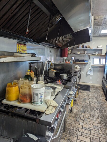 More Photos Of 726-728 Courtlandt Ave, Bronx Restaurant For Lease