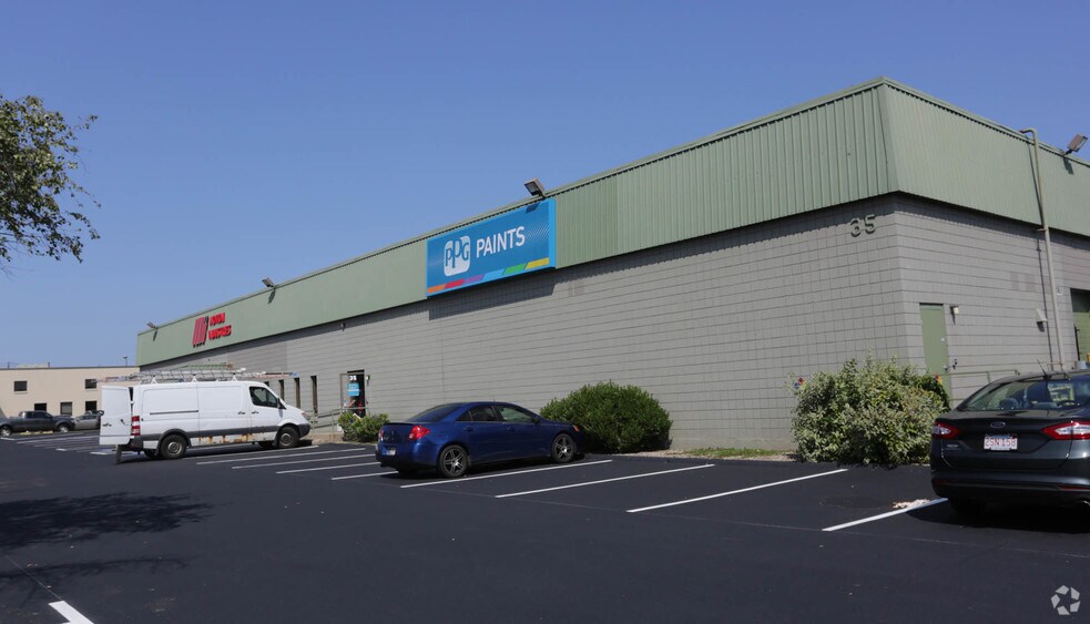 More Photos Of 35 Industrial Pky, Woburn Warehouse For Lease