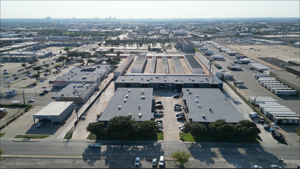 More Photos Of 10031 Monroe Dr, Dallas Unknown For Lease