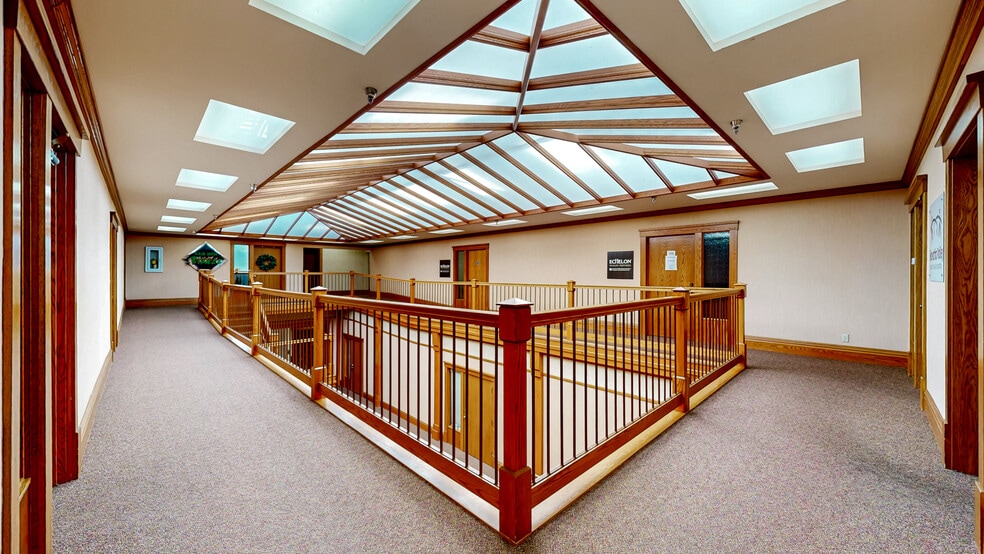 More Photos Of 217 Plum St, Red Wing Office For Sale