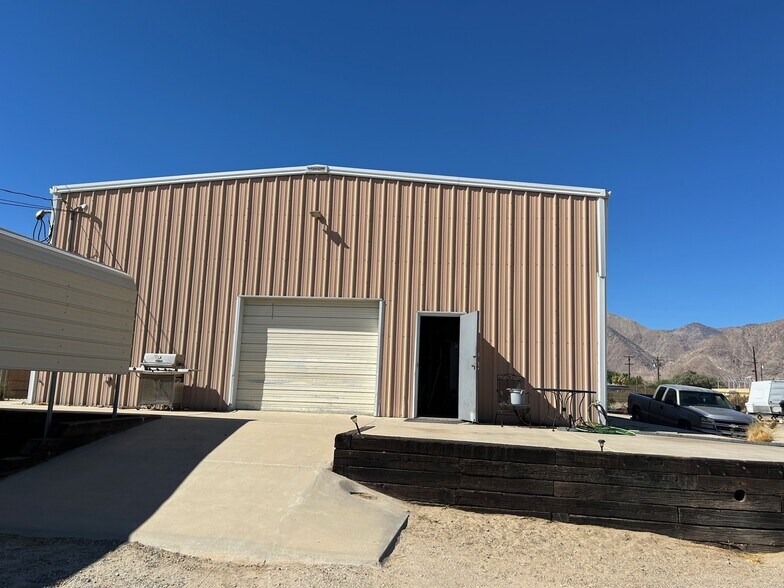 More Photos Of 2401-2405 Stirrup Rd, Borrego Springs Warehouse For Lease