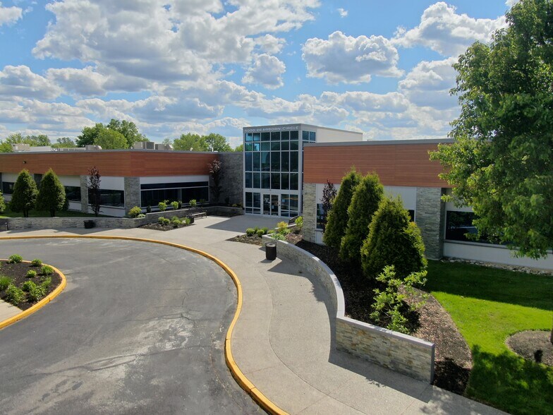 More Photos Of 5000 Dearborn Cir, Mount Laurel Medical For Lease