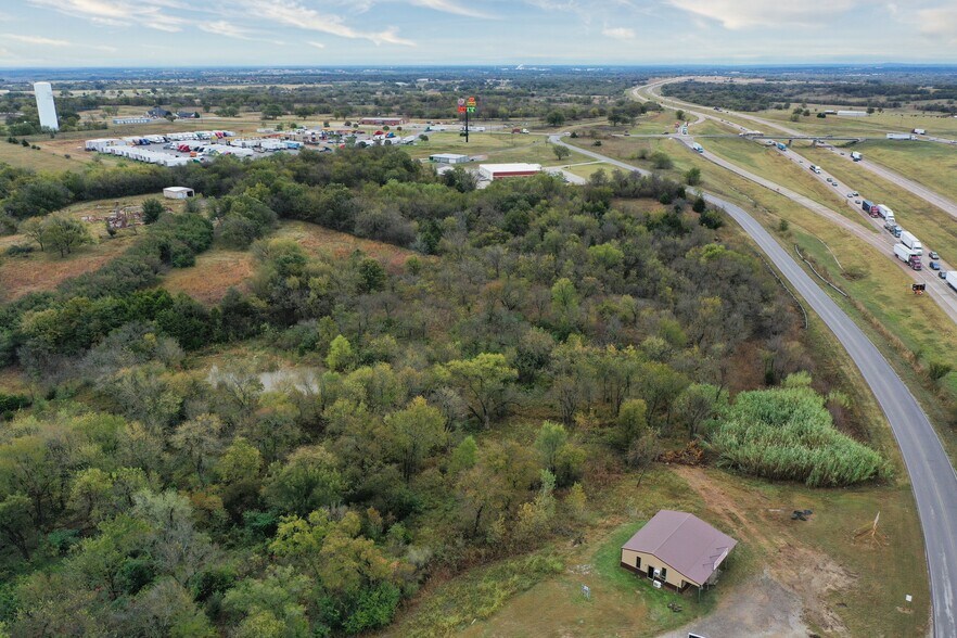 More Photos Of 19909 Indian Meridian Rd, Pauls Valley Storefront For Sale