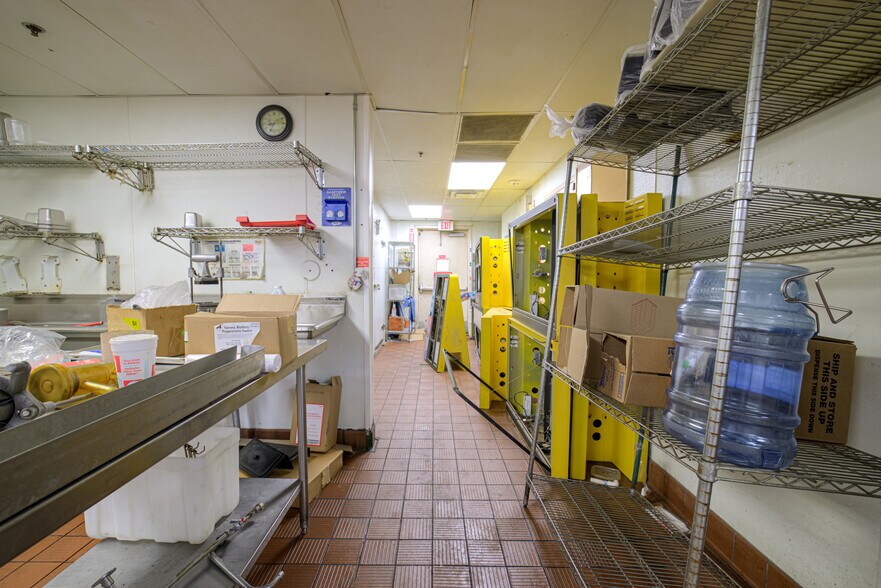 More Photos Of 689 N Arizona Ave, Gilbert Fast Food For Sale