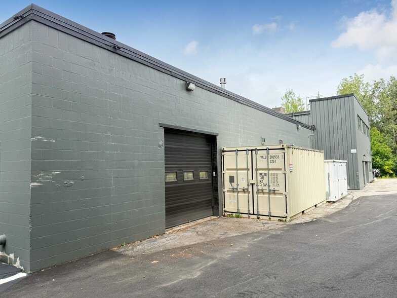 More Photos Of 1191 Hooksett Rd, Hooksett General Retail For Sale