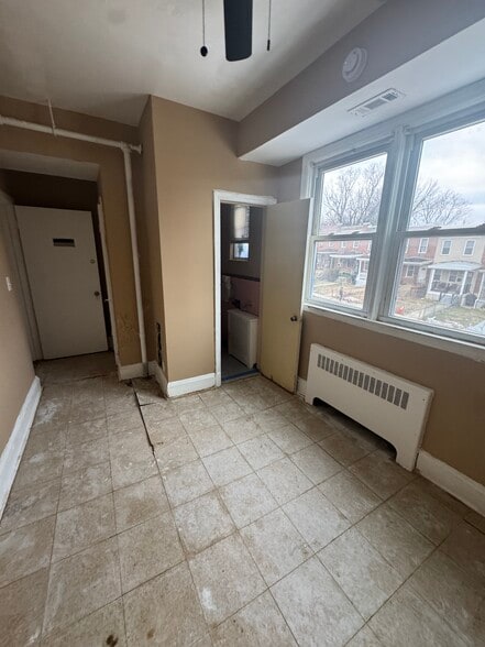 More Photos Of 2449 Shirley Ave, Baltimore Flex For Sale