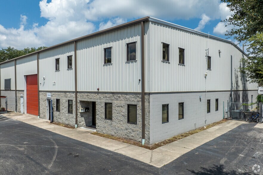 More Photos Of 4507 36th St, Orlando Service For Lease