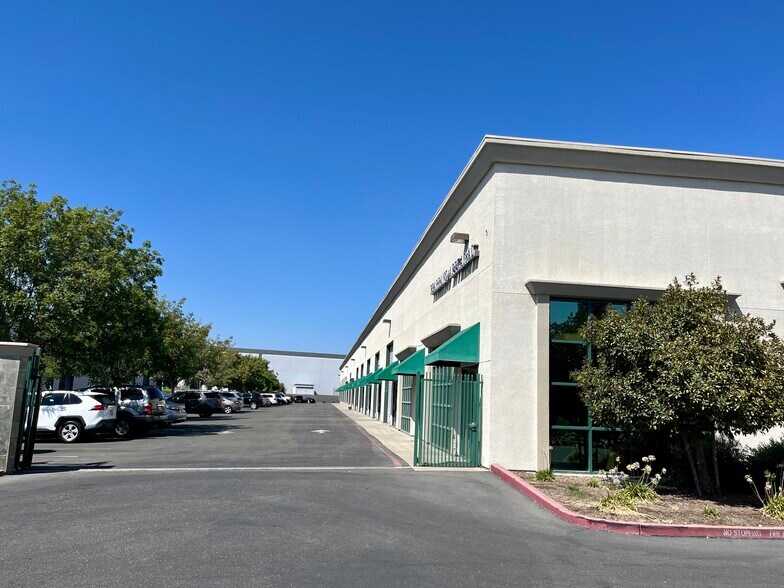 More Photos Of 141-201 D'Arcy Pky, Lathrop Warehouse For Sale
