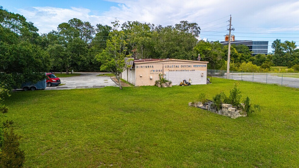 More Photos Of 4402 Old Salisbury Rd, Jacksonville Office For Sale