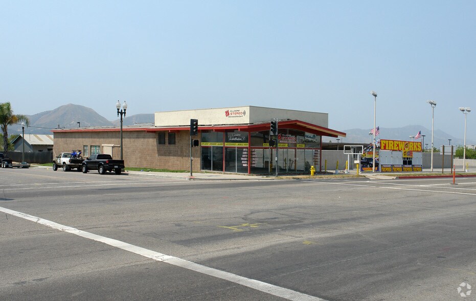 More Photos Of 502 W Ventura St, Fillmore Auto Dealership For Lease