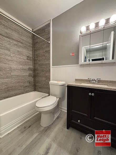 More Photos Of 2323 Newton St, Akron Apartments For Sale