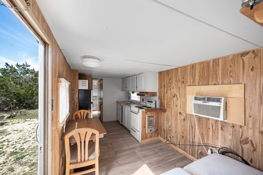 More Photos Of 820 Forest View Dr, Blanco Manufactured Housing Mobile Home Park For Sale