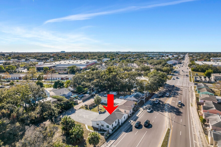 More Photos Of 2140 22nd Ave N, Saint Petersburg Multifamily For Sale