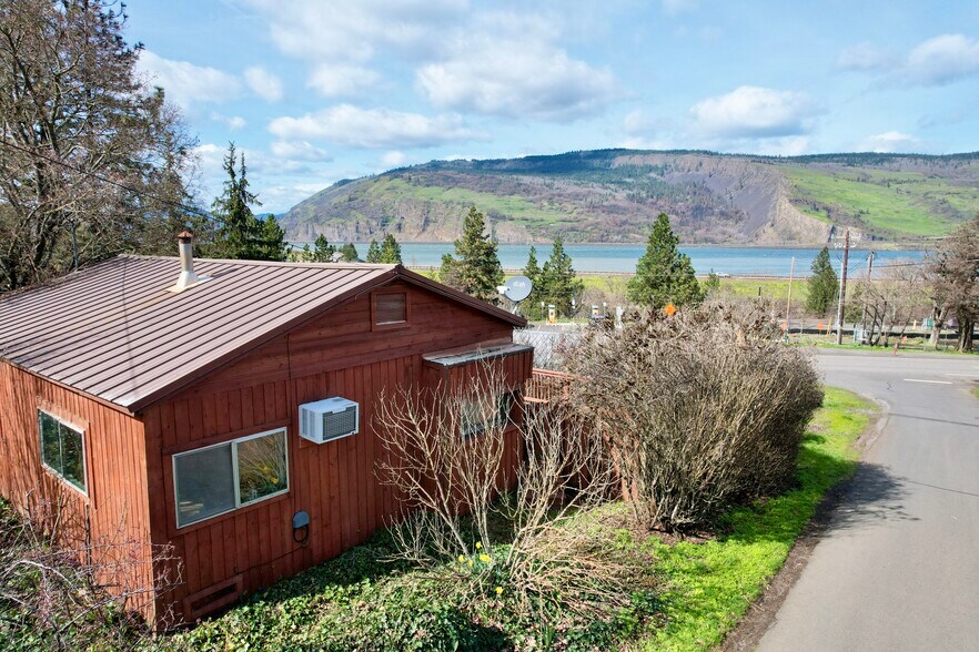 Primary Photo Of 102 Idaho St, Mosier Land For Sale