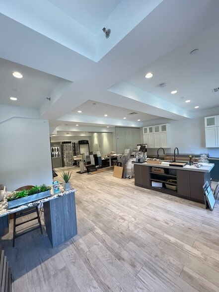 More Photos Of 44632 Guilford Dr, Ashburn Flex For Lease