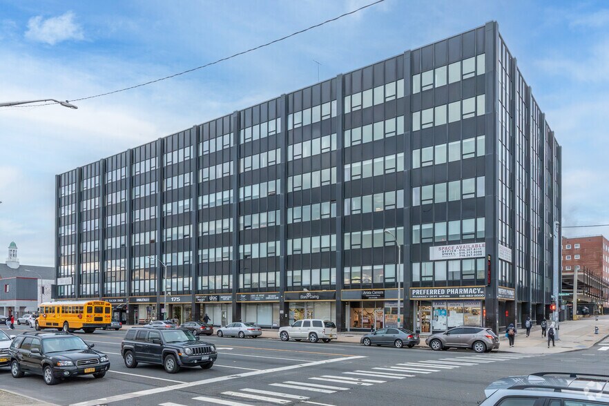 Primary Photo Of 175 Fulton Ave, Hempstead Medical For Lease