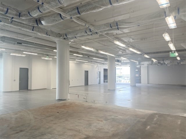 More Photos Of 9 Basin Dr, Kearny Warehouse For Lease
