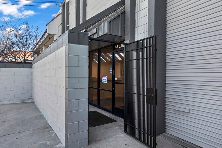 More Photos Of 48 Laurel St, Redwood City Service For Lease