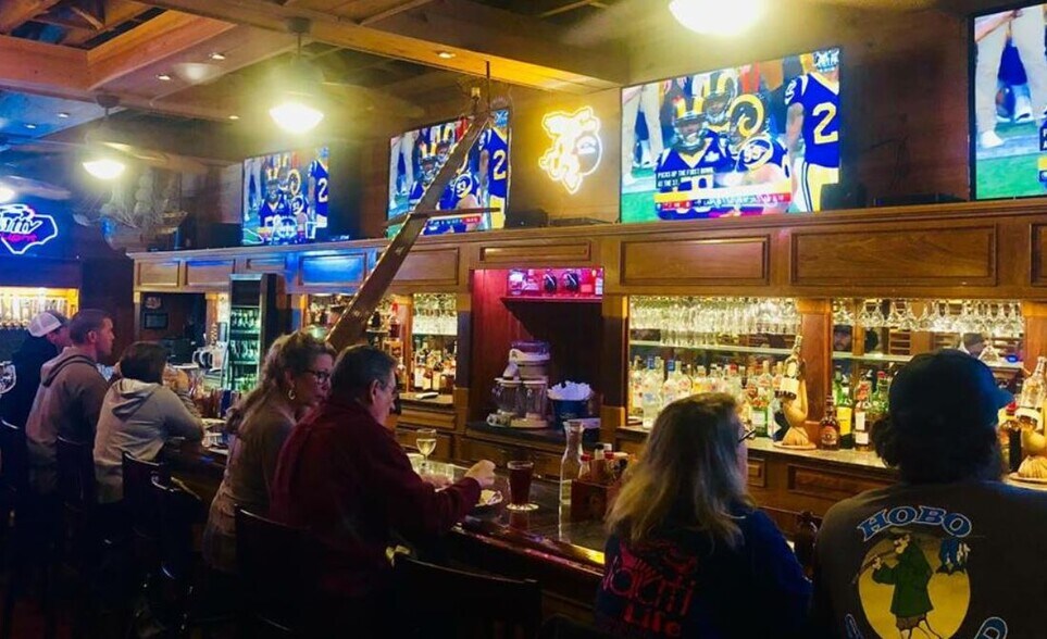 More Photos Of 226 Pamlico St, Belhaven Restaurant For Sale