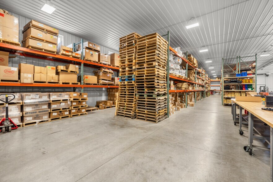 More Photos Of 6202 402nd St, North Branch Manufacturing For Sale