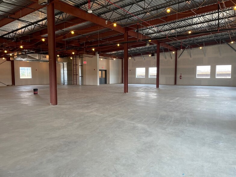 More Photos Of 3451 Benning Rd NE, Washington Office For Lease