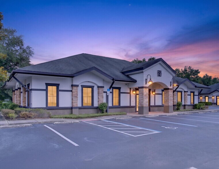 Primary Photo Of 1250 City View Ctr, Oviedo Office For Lease