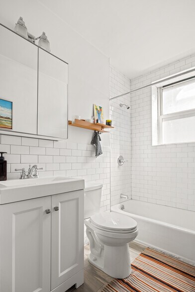 More Photos Of 192-194 Union St, Brooklyn Apartments For Sale