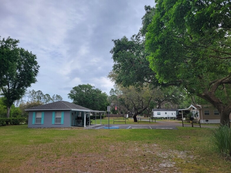 More Photos Of 4045-4049 Allen Rd, Zephyrhills Manufactured Housing Mobile Home Park For Sale